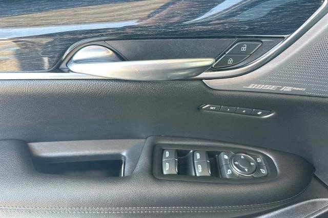 Certified 2023 Cadillac XT5 Premium Luxury w/ Technology Package FWD image 8