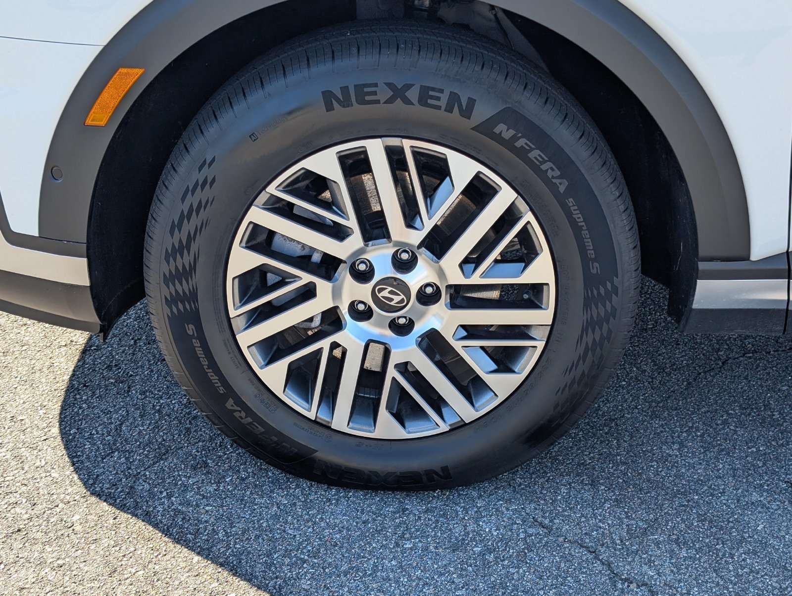 Used 2026 Hyundai Palisade SEL FWD image 13