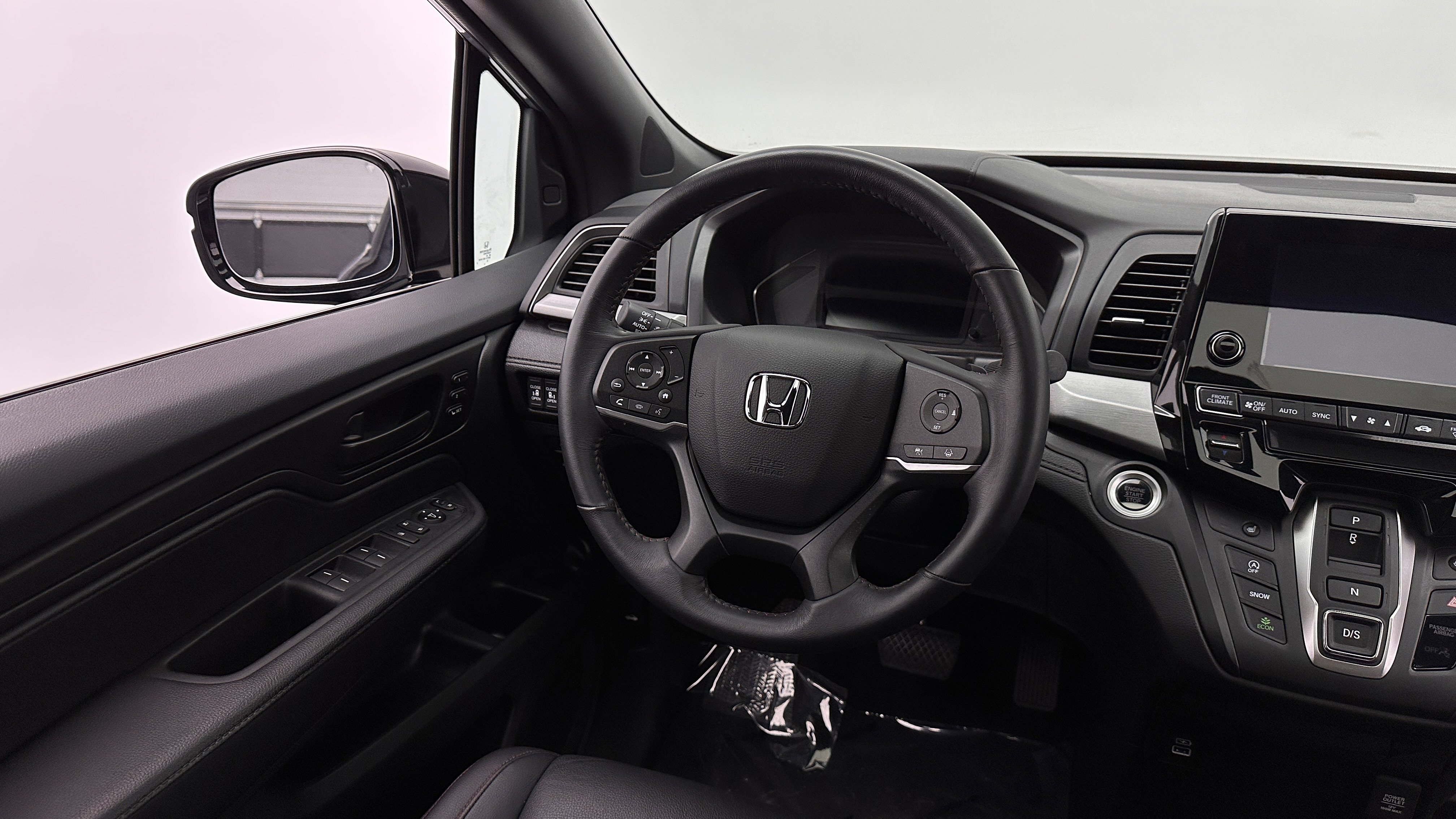 Used 2024 Honda Odyssey Sport image 27