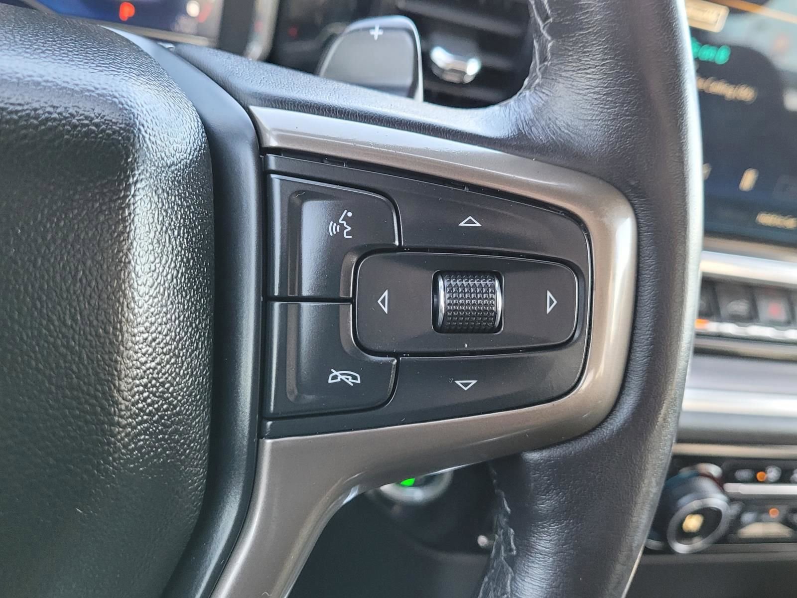 Used 2023 Chevrolet Silverado 1500 High Country w/ High Country Premium Package image 31