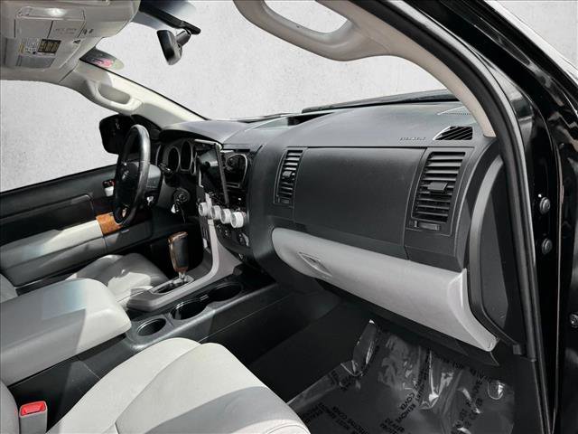 Used 2013 Toyota Tundra Limited w/ Memory Pkg image 19