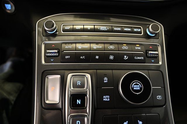 Used 2023 Hyundai Santa Fe XRT image 25