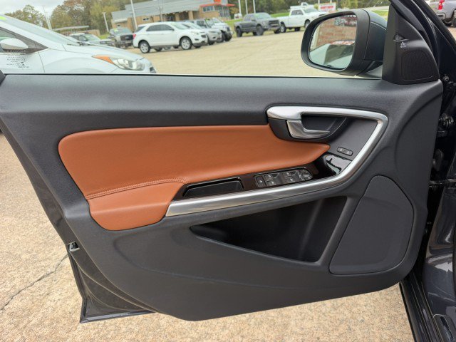 Used 2015 Volvo S60 T5 Platinum AWD/4WD image 10