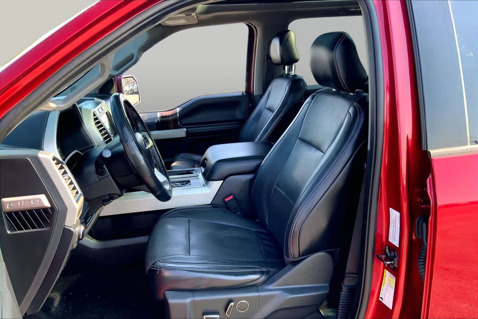 Used 2016 Ford F150 Lariat w/ Equipment Group 501A Mid AWD/4WD image 8