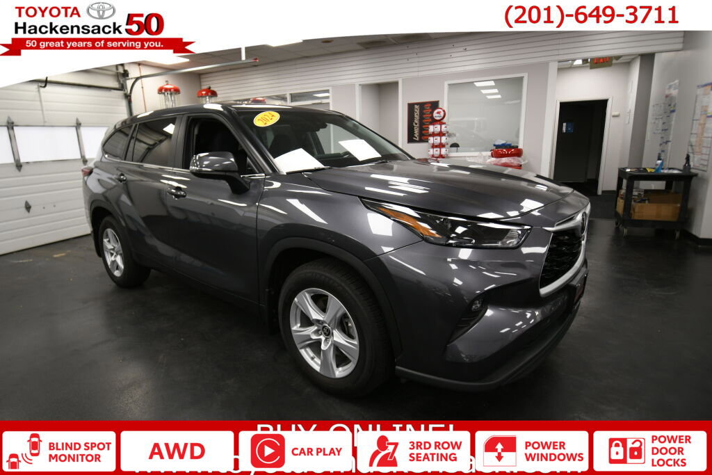 Certified 2024 Toyota Highlander LE
