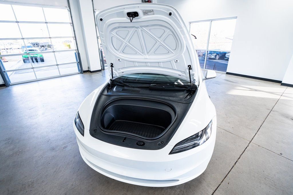 Used 2025 Tesla Model 3 Long Range image 51