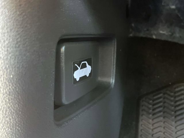 Used 2023 Honda HR-V Sport image 20