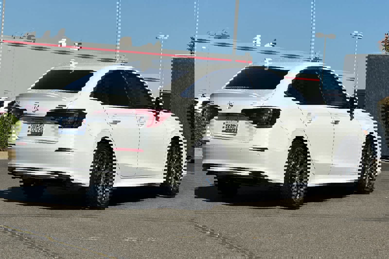 Used 2023 Honda Civic Touring image 2