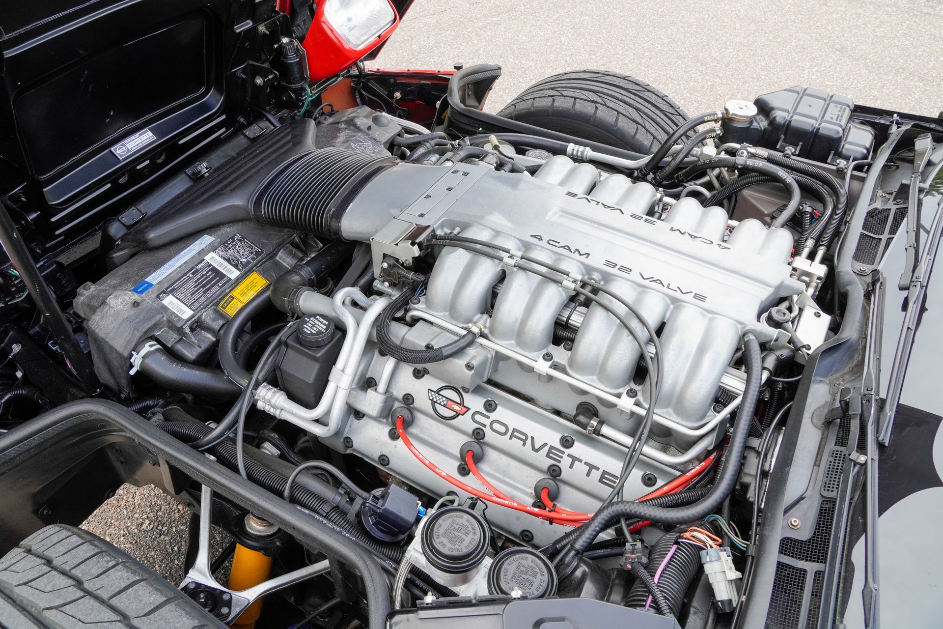 Used 1990 Chevrolet Corvette ZR-1 RWD image 24
