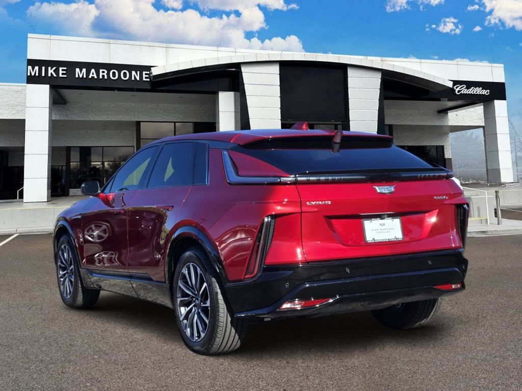 Certified 2024 Cadillac Lyriq Sport AWD/4WD image 3