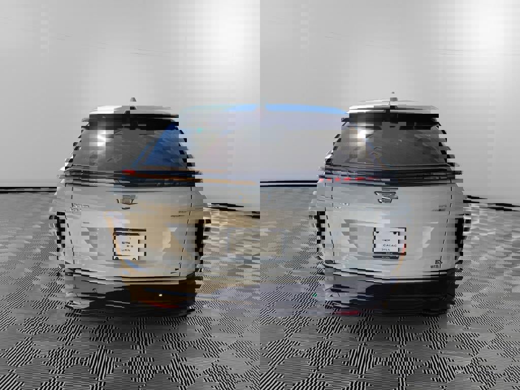 New 2026 Cadillac Lyriq Luxury image 6