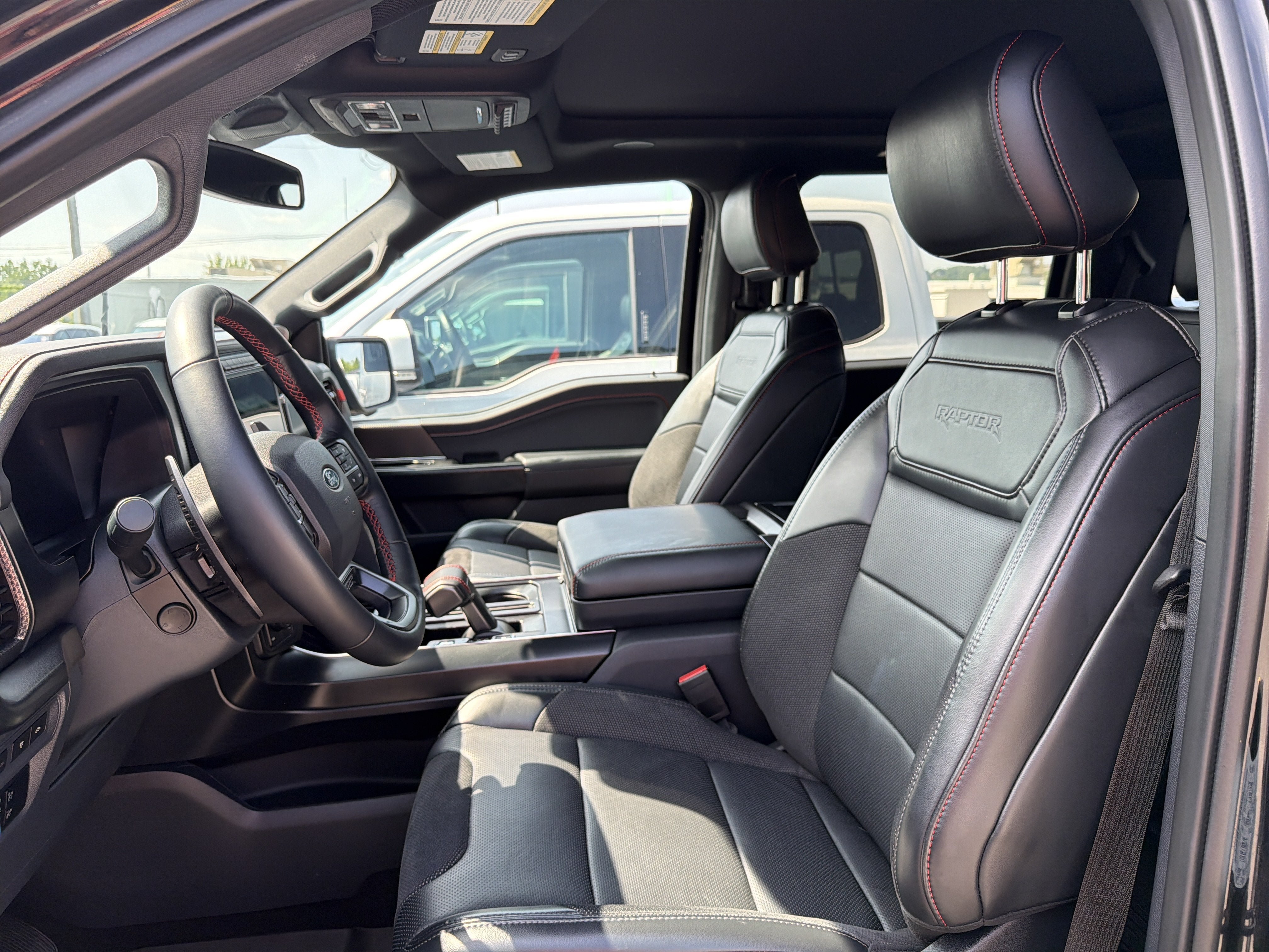 Used 2024 Ford F150 Raptor AWD/4WD image 18