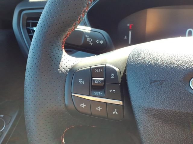 Certified 2024 Ford Escape ST-Line AWD/4WD image 20