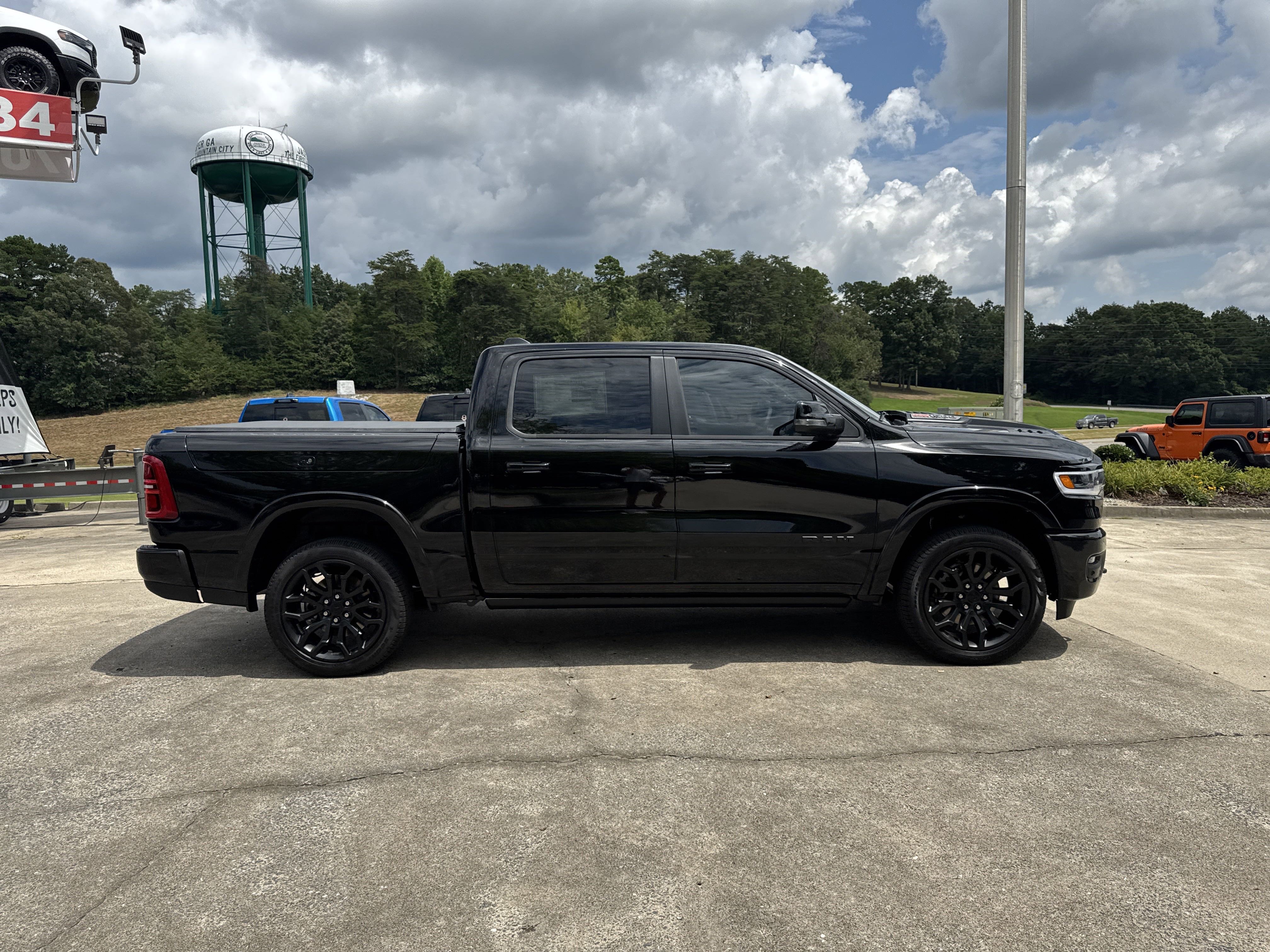 New 2026 RAM 1500 Limited image 9