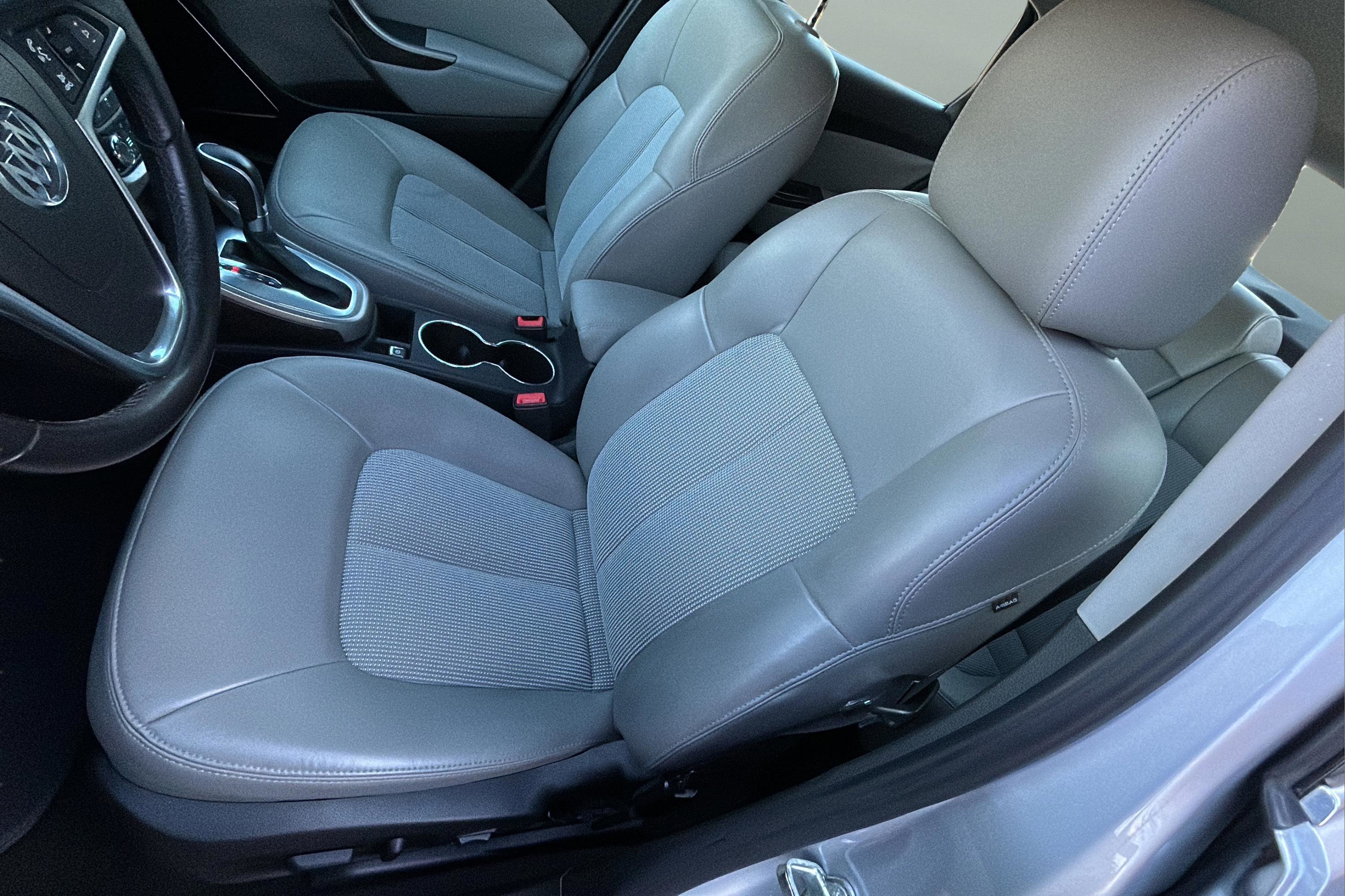 Used 2016 Buick Verano Convenience w/ Driver Confidence Package image 16