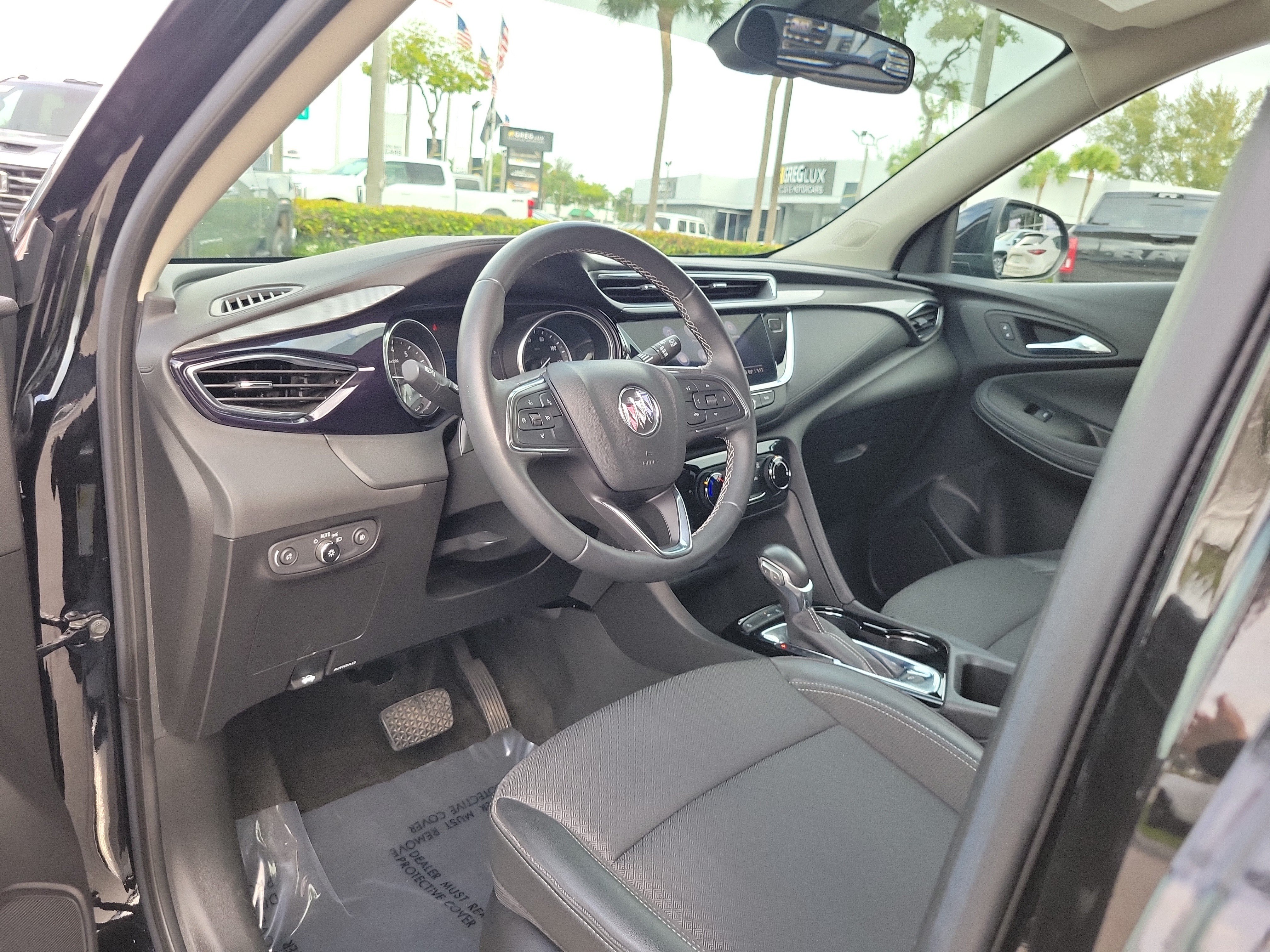 Used 2023 Buick Encore GX Preferred FWD image 9