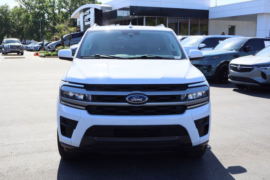 Used 2023 Ford Expedition Max XLT RWD image 4