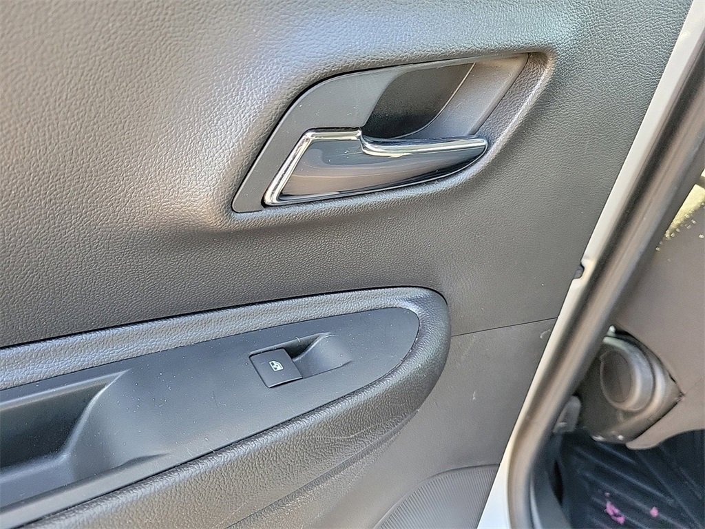 Used 2018 Chevrolet Trax LS image 14