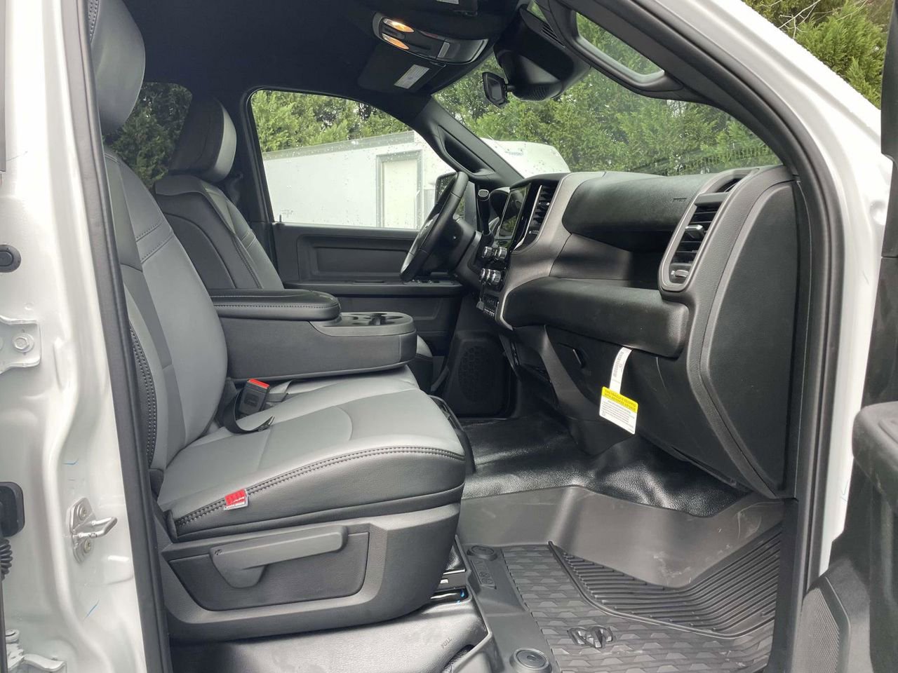 New 2026 RAM 2500 Tradesman w/ Chrome Appearance Group image 16