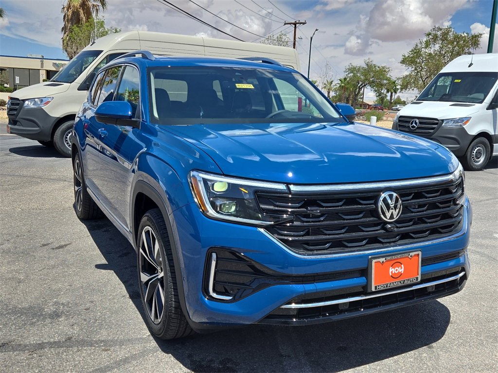 New 2025 Volkswagen Atlas SEL Premium R-Line image 2