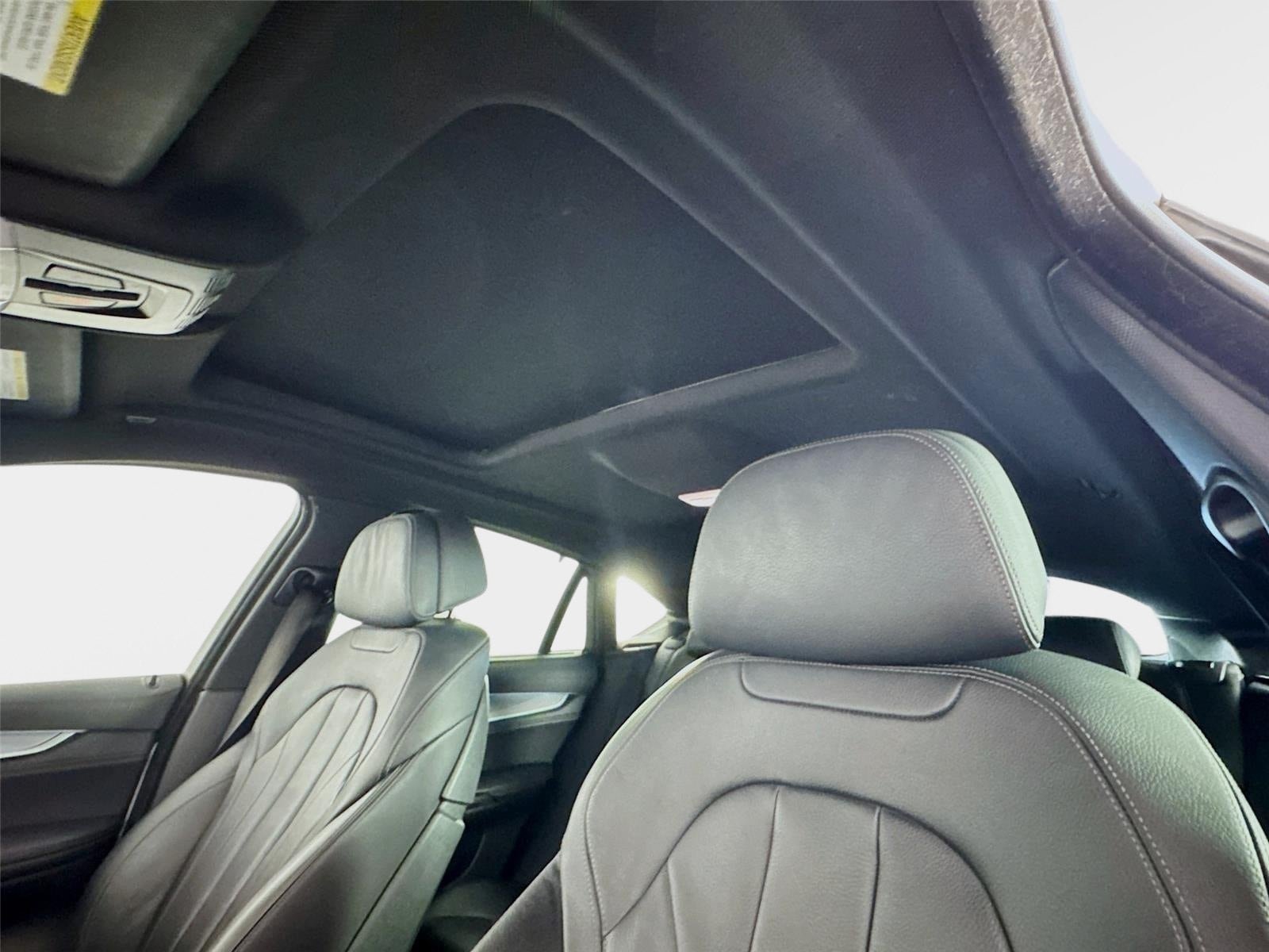 Used 2019 BMW X6 sDrive35i w/ M Sport Package RWD image 14