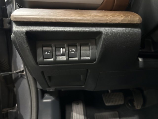 Used 2022 Subaru Outback Touring XT image 16