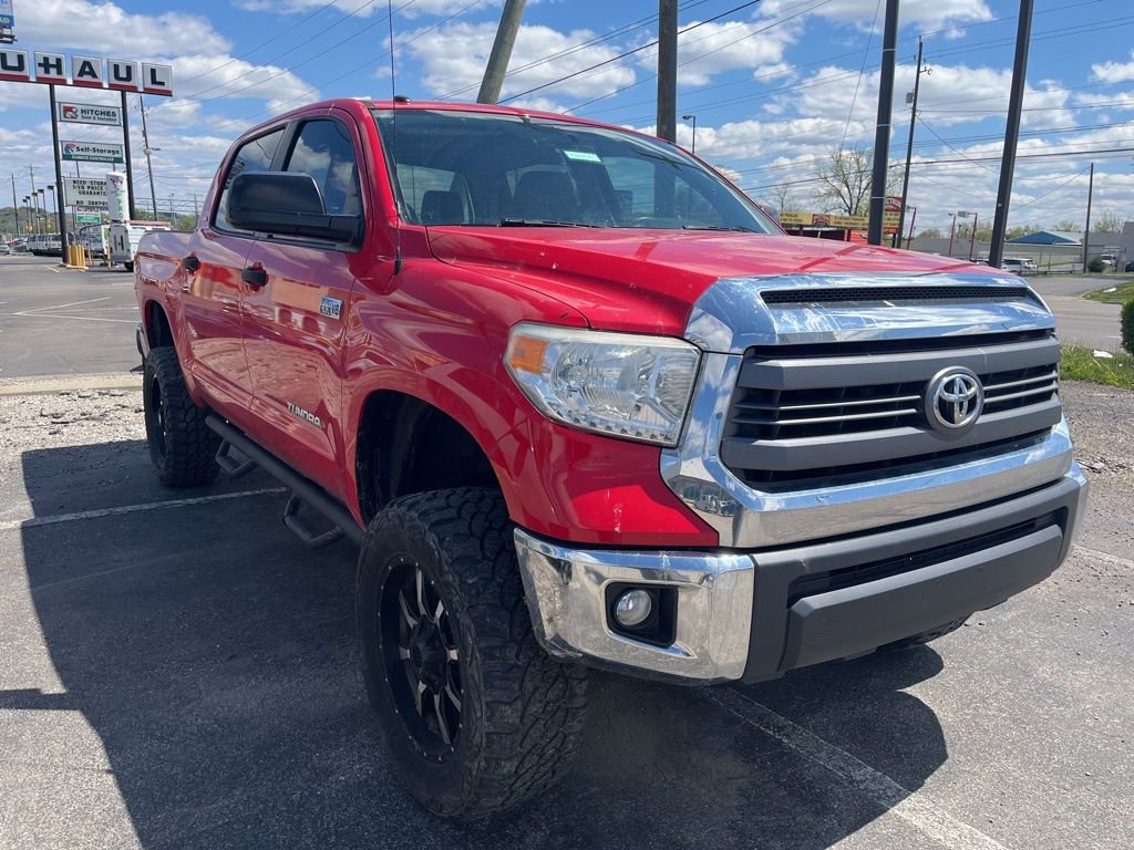 Used 2015 Toyota Tundra SR5 w/ SR5 Upgrade Package AWD/4WD image 3