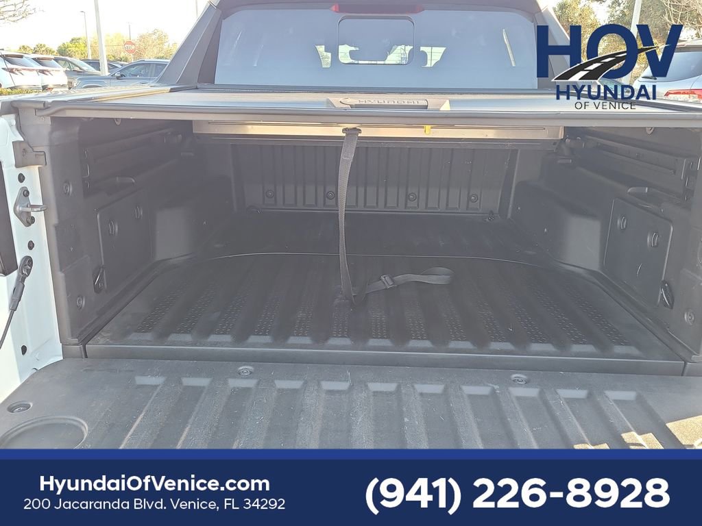 Certified 2022 Hyundai Santa Cruz SEL Premium w/ Cargo Package image 19