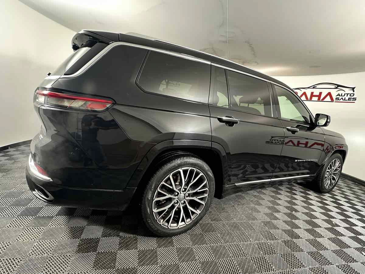 Used 2021 Jeep Grand Cherokee L Summit AWD/4WD image 9