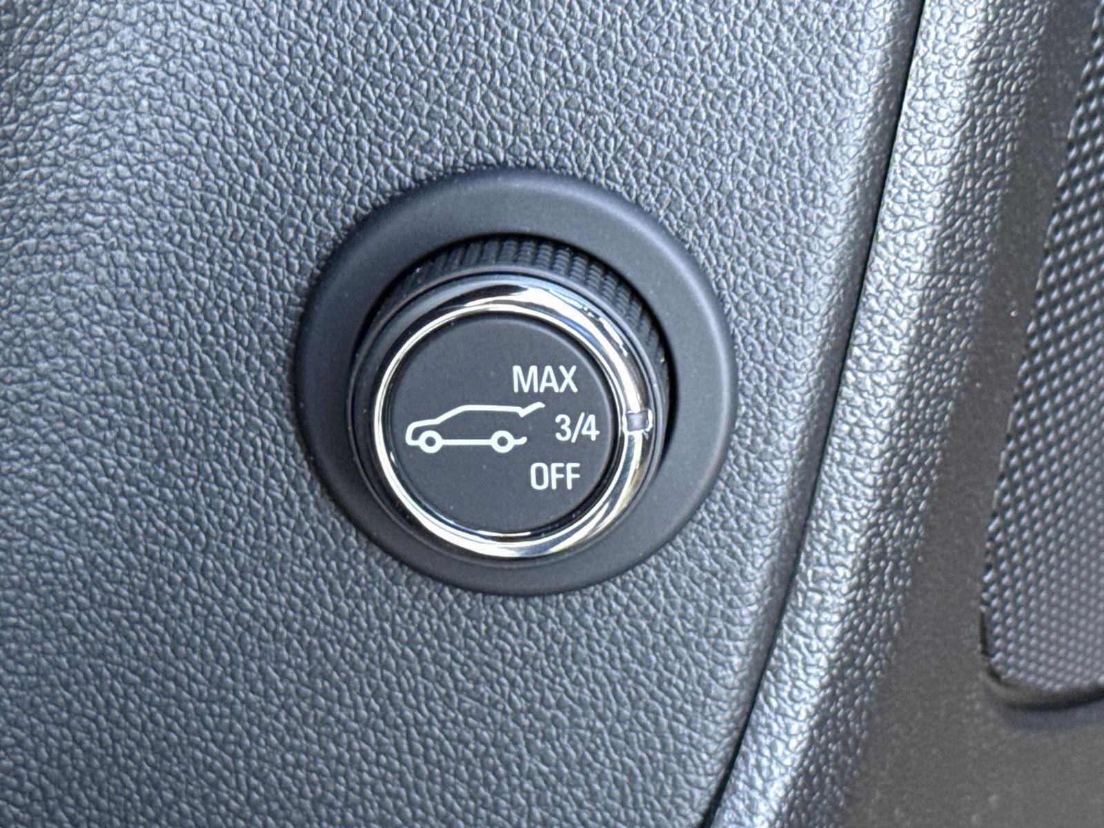 New 2026 Chevrolet Blazer RS w/ LPO, Floor Liner Package image 16