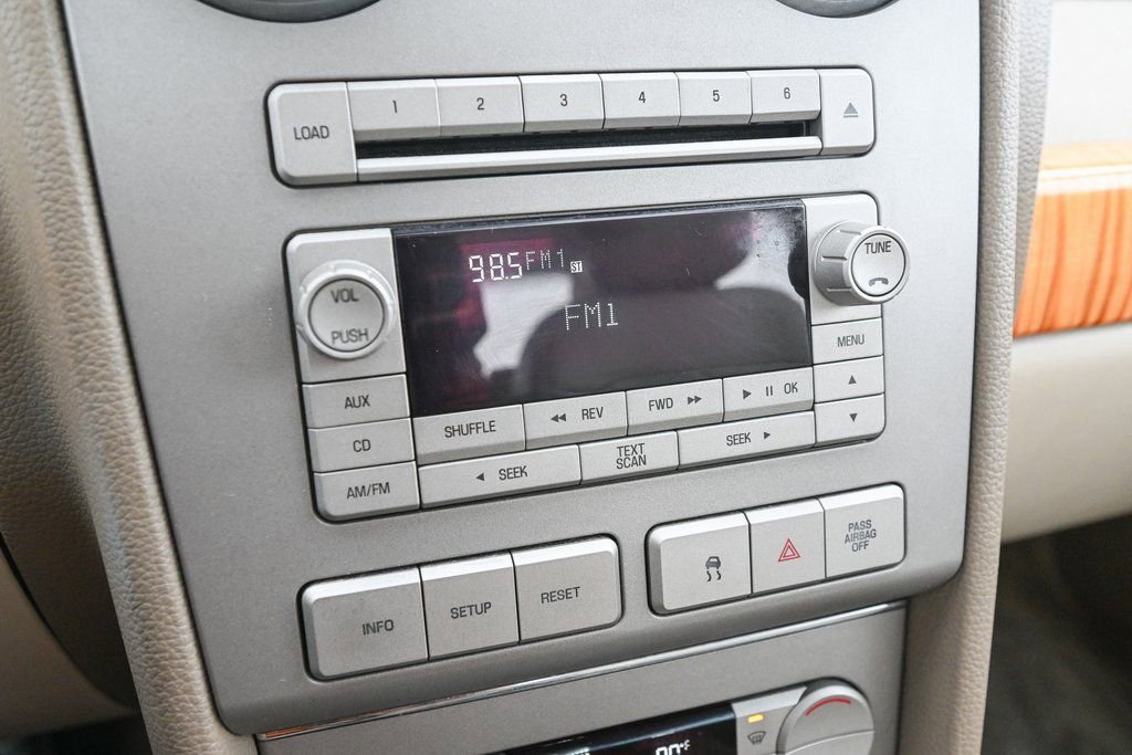 Used 2009 Lincoln MKZ image 35