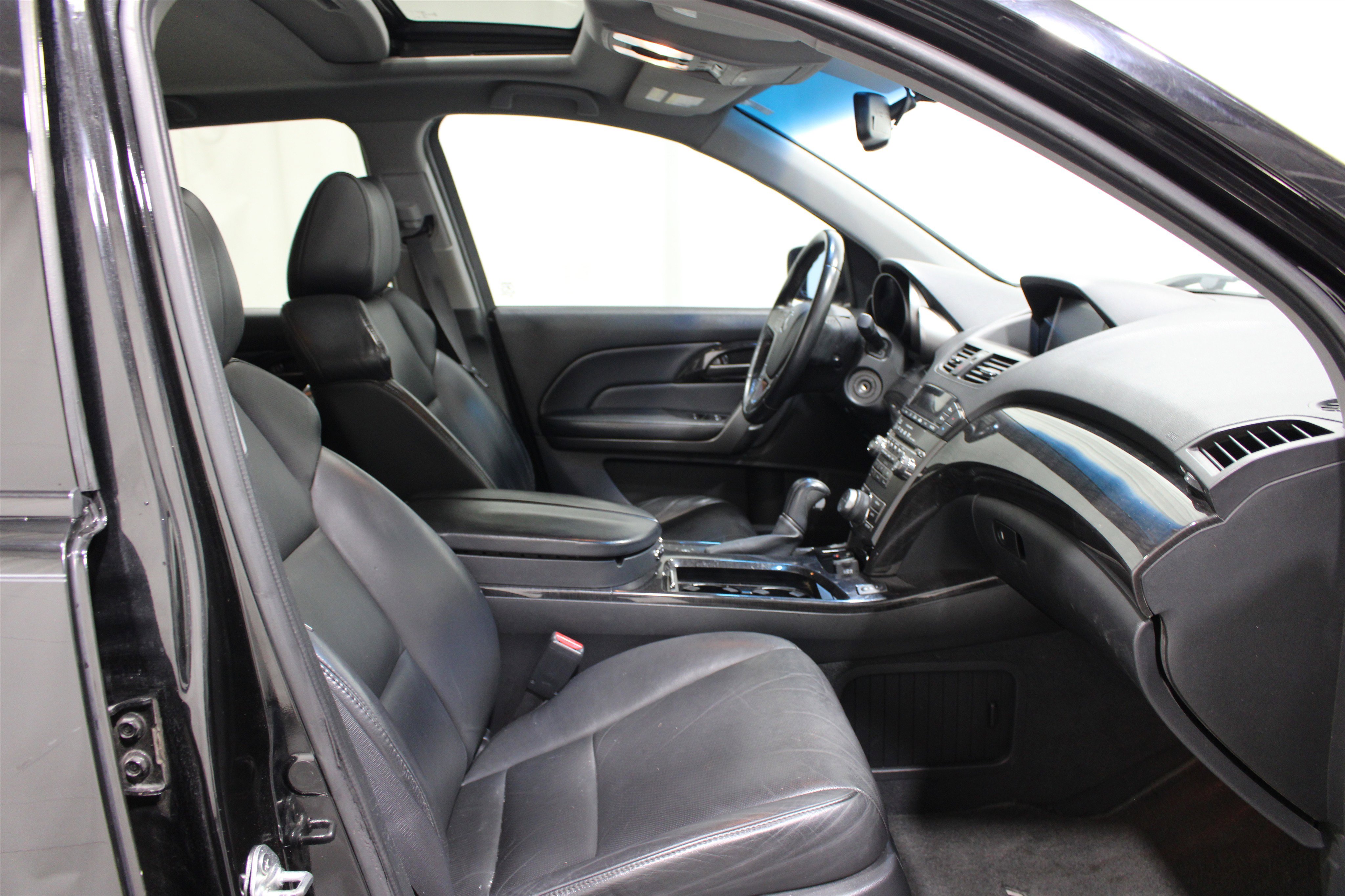 Used 2008 Acura MDX w/ Sport Package image 29