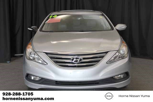 Used 2014 Hyundai Sonata SE w/ Premium Package 04 FWD image 2
