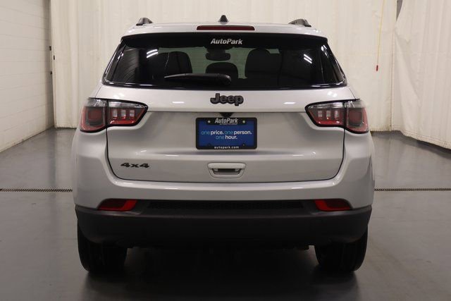 New 2026 Jeep Compass Latitude image 8