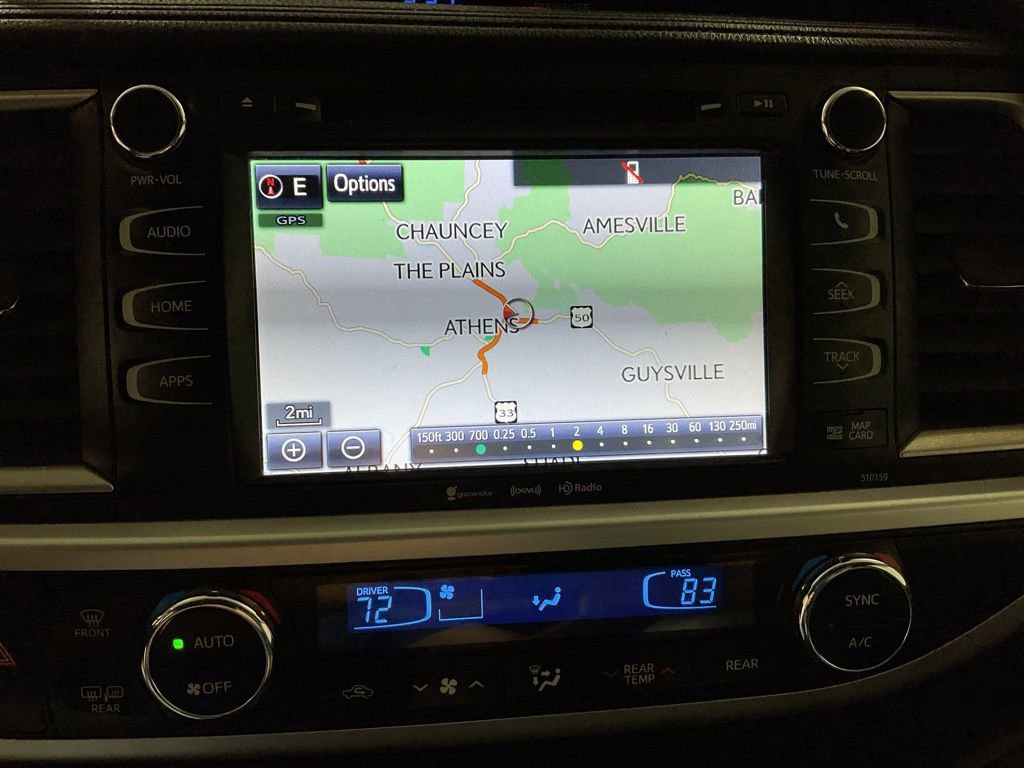 Used 2016 Toyota Highlander XLE image 4