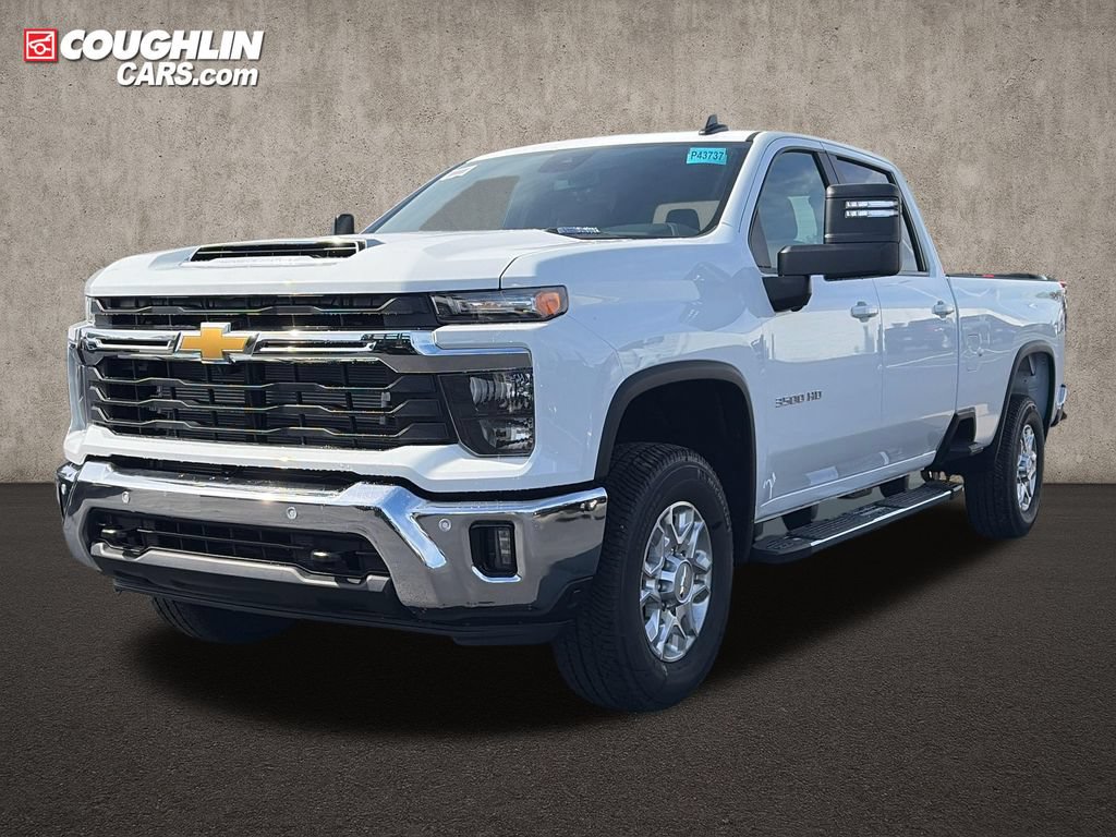 New 2026 Chevrolet Silverado 3500 LT w/ Safety Package AWD/4WD image 3