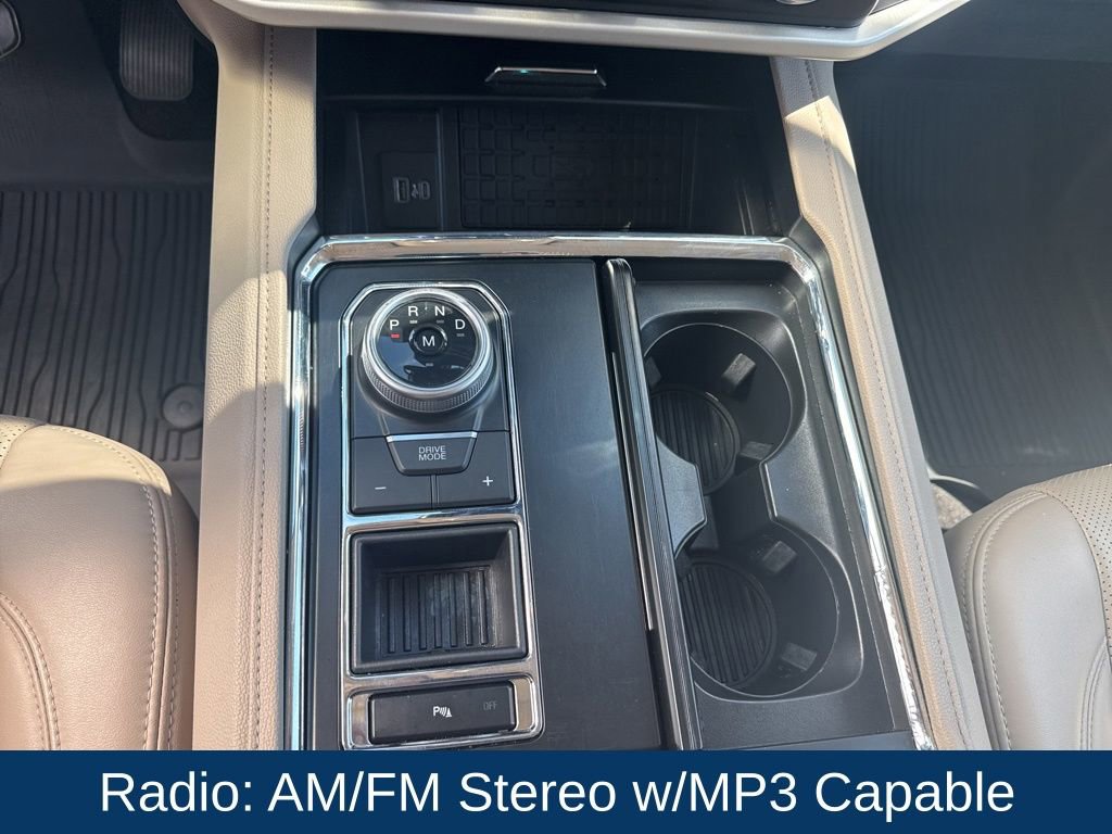 Used 2023 Ford Expedition XLT image 22