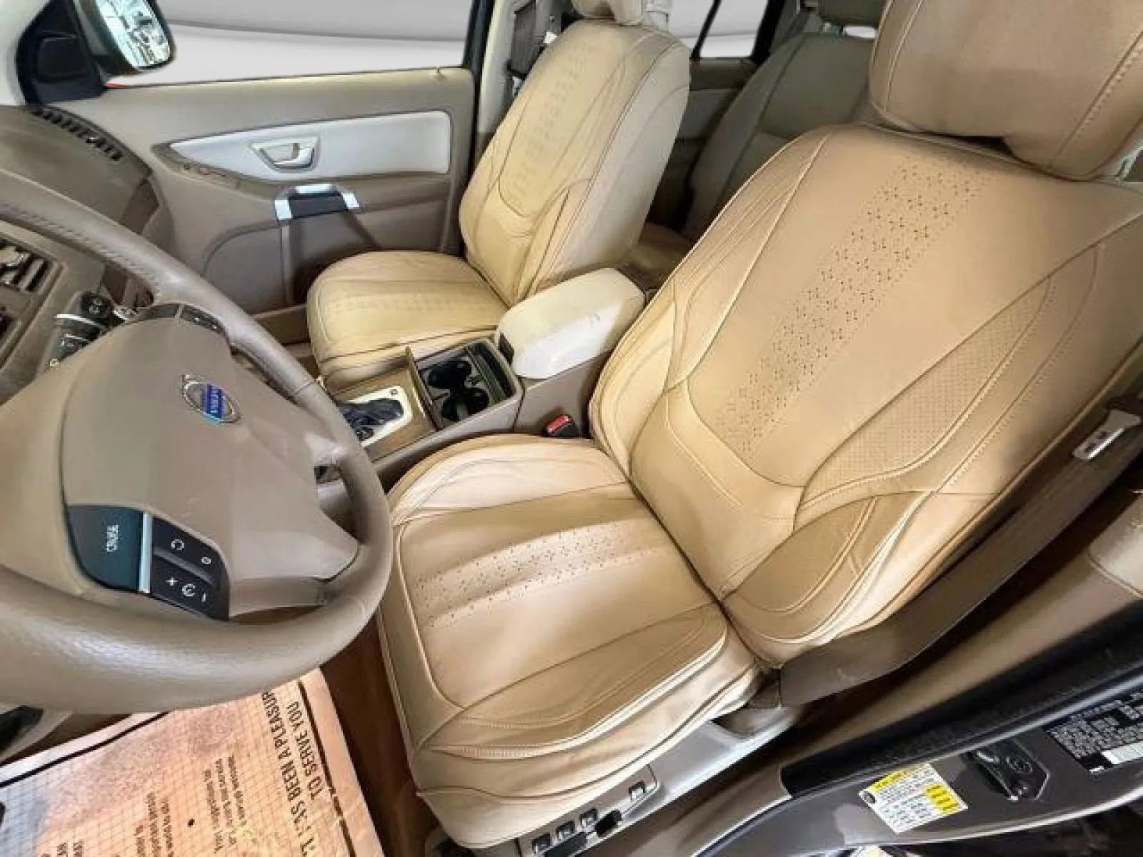 Used 2010 Volvo XC90 3.2 image 9