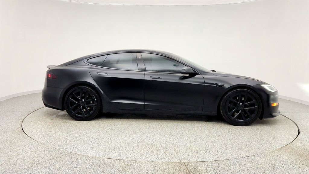 Used 2021 Tesla Model S Plaid image 3