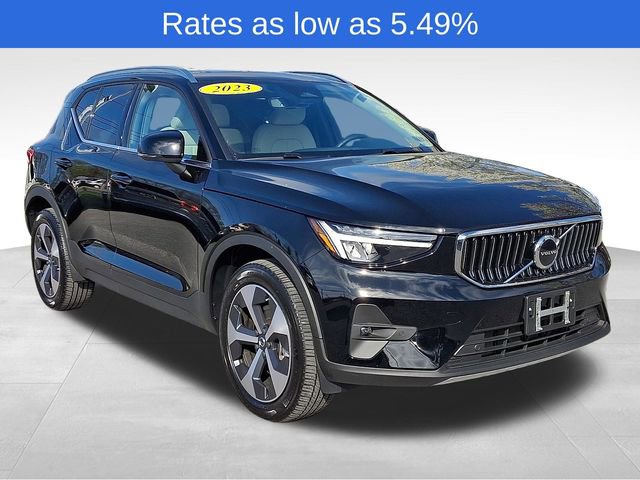 Certified 2023 Volvo XC40 B5 Plus w/ Climate Package image 1