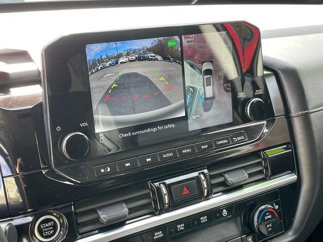 Certified 2023 Nissan Pathfinder SL AWD/4WD image 19