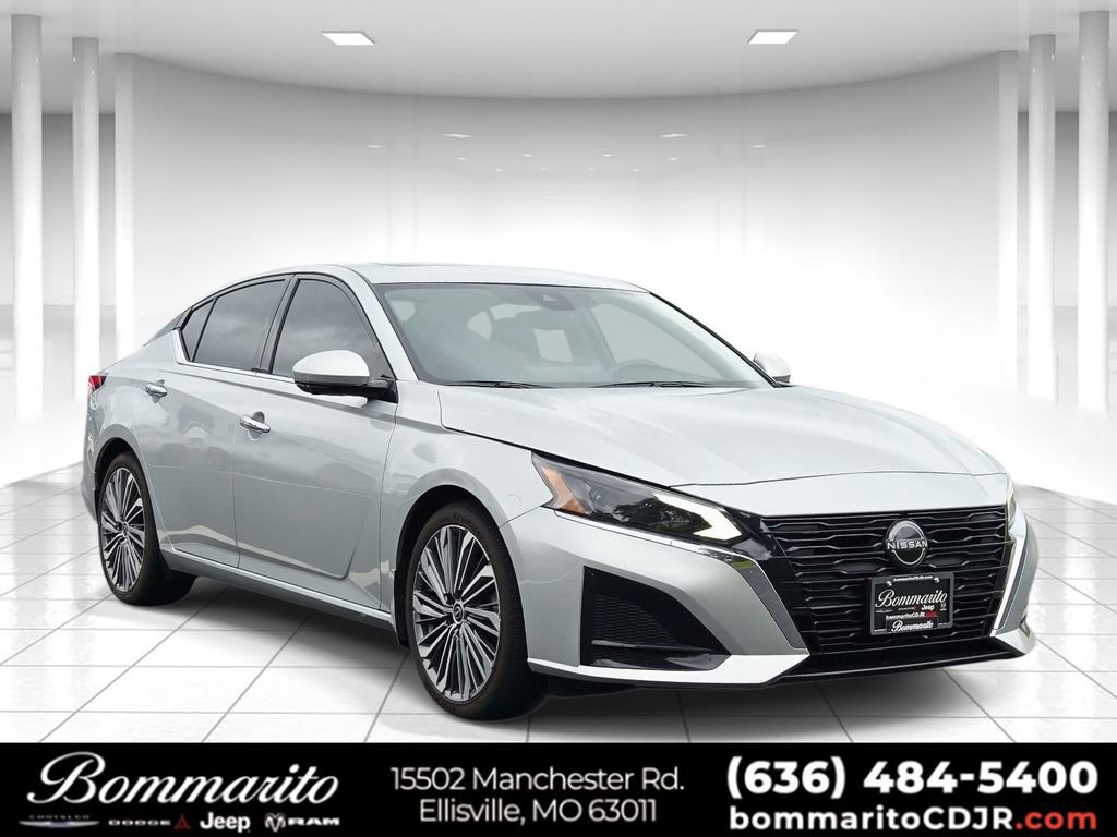 Used 2023 Nissan Altima 2.5 SL FWD image 1