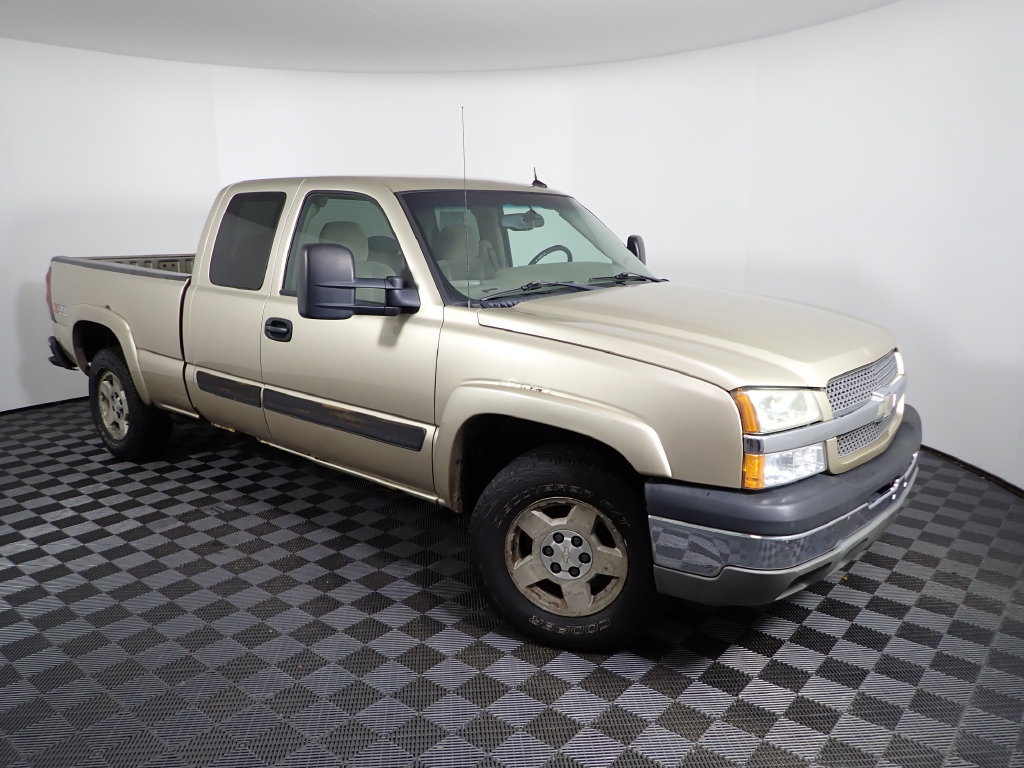 Used 2004 Chevrolet Silverado 1500 4x4 Extended Cab w/ Light Duty Power Package image 7