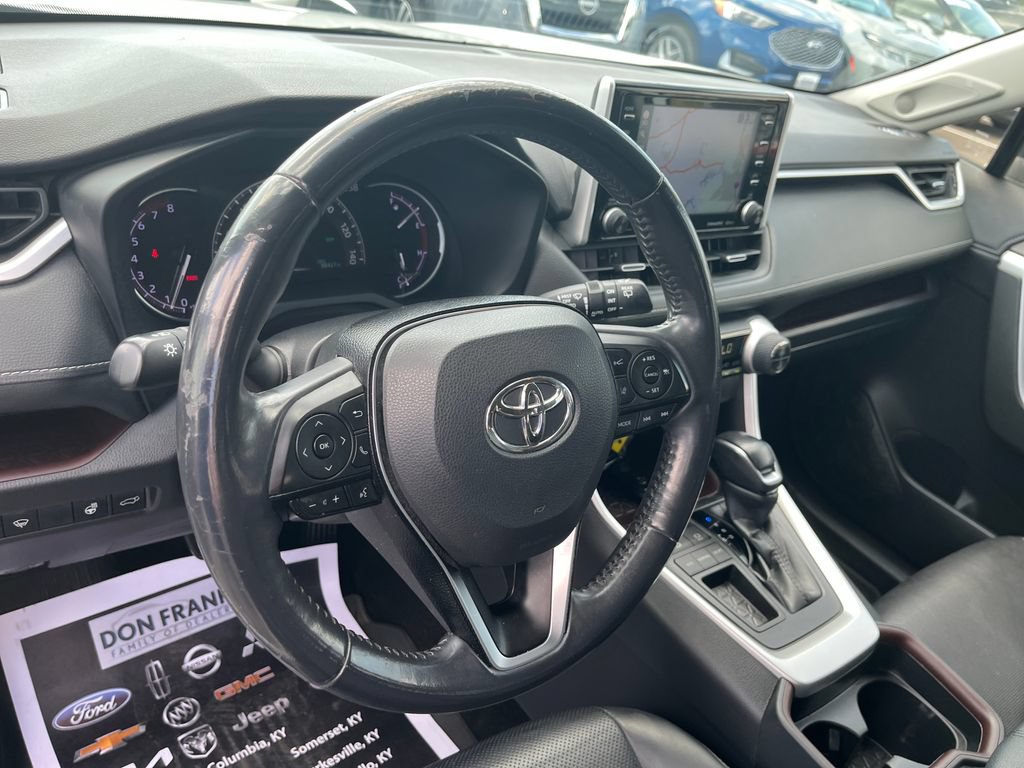Used 2020 Toyota RAV4 Limited w/ Limited Grade Weather Package FWD image 14