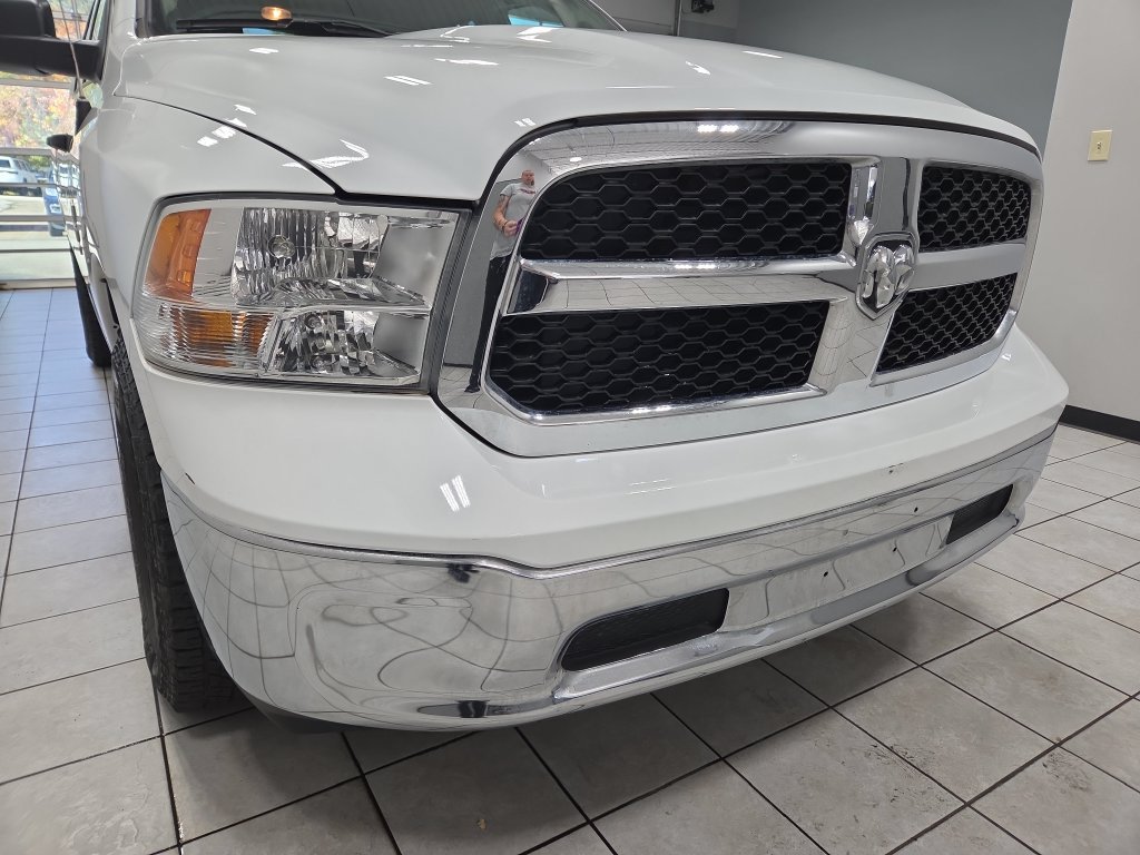 Used 2023 RAM 1500 Classic SLT w/ Electronics Group AWD/4WD image 22