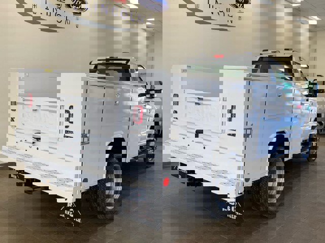 New 2025 Ford F350 XL w/ XL Chrome Package image 9