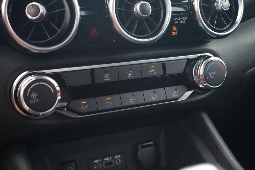 New 2025 Nissan Sentra SV image 14