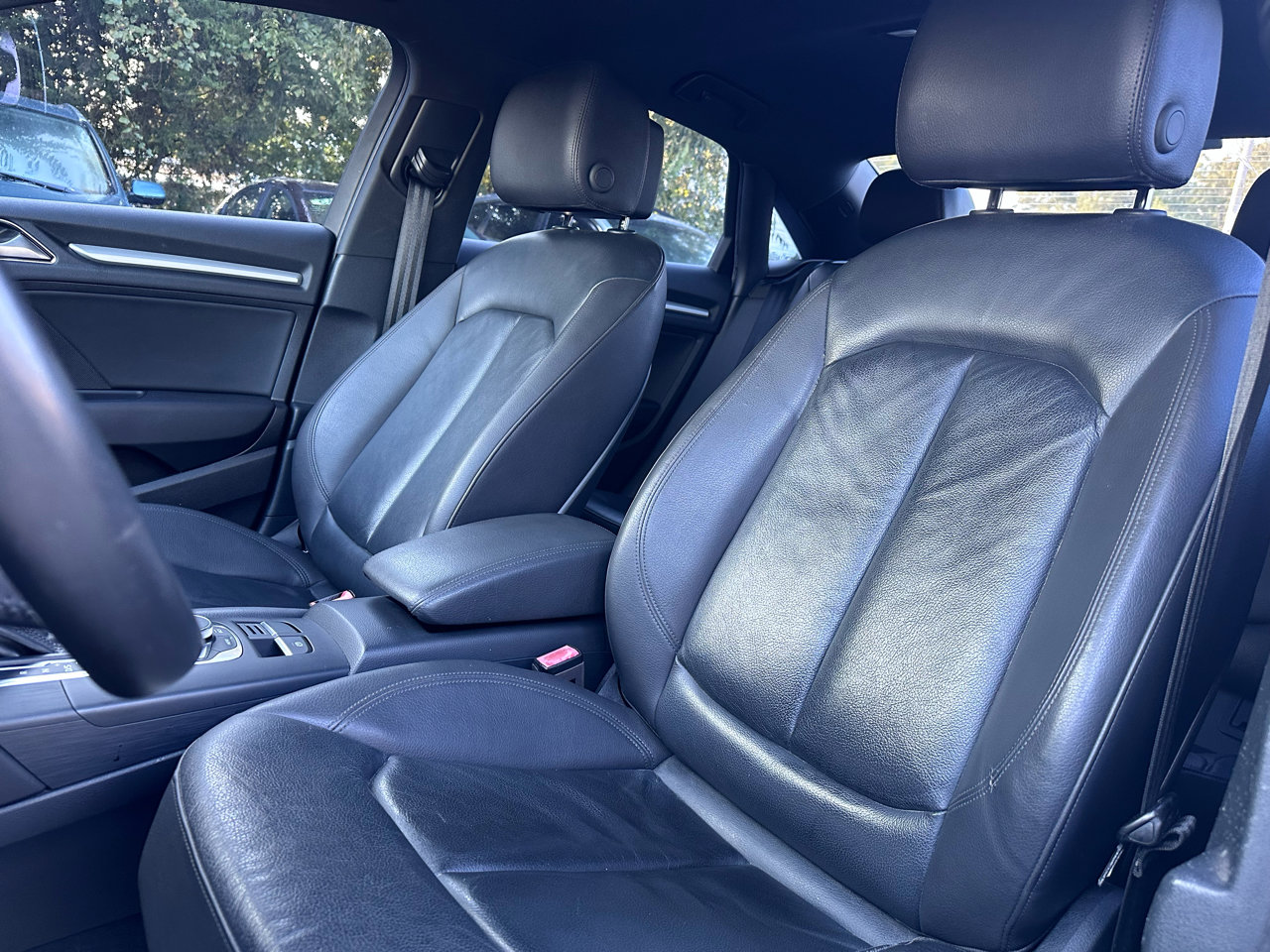 Used 2018 Audi A3 2.0T Premium image 10