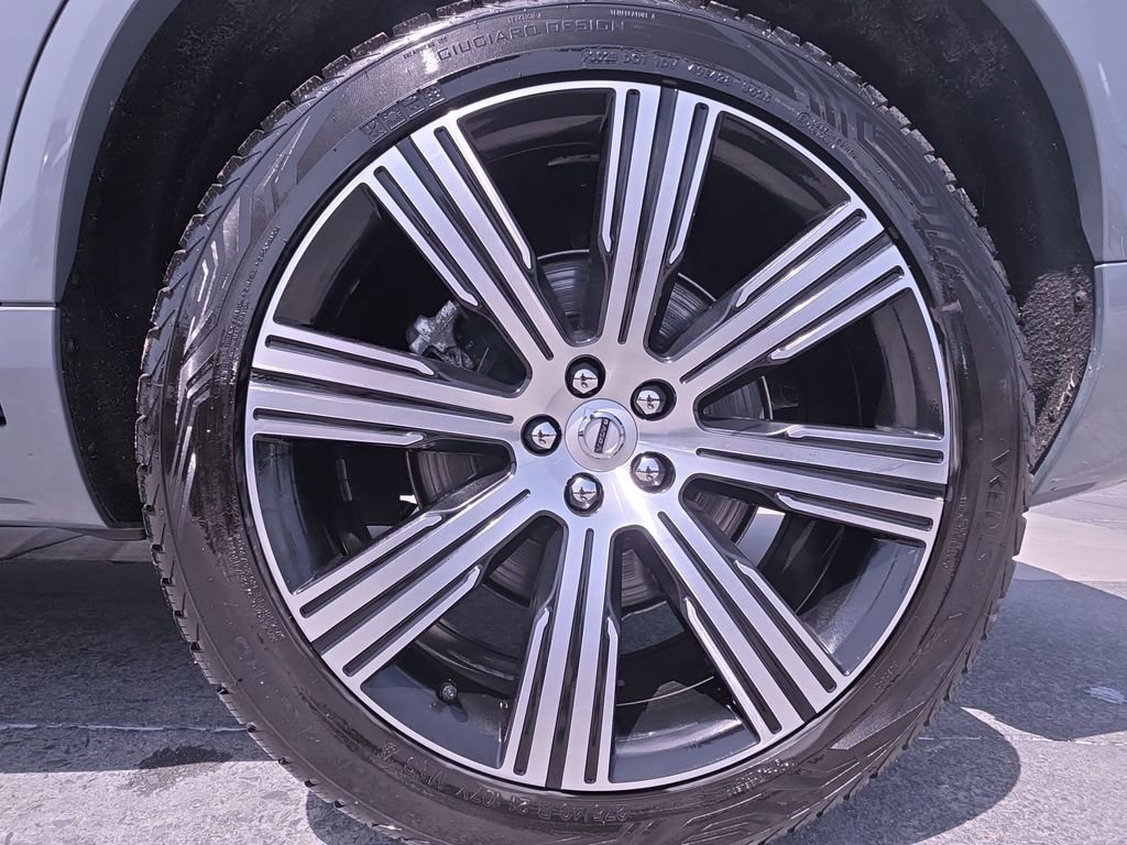 Used 2023 Volvo XC90 B6 Ultimate w/ Protection Package AWD/4WD image 38