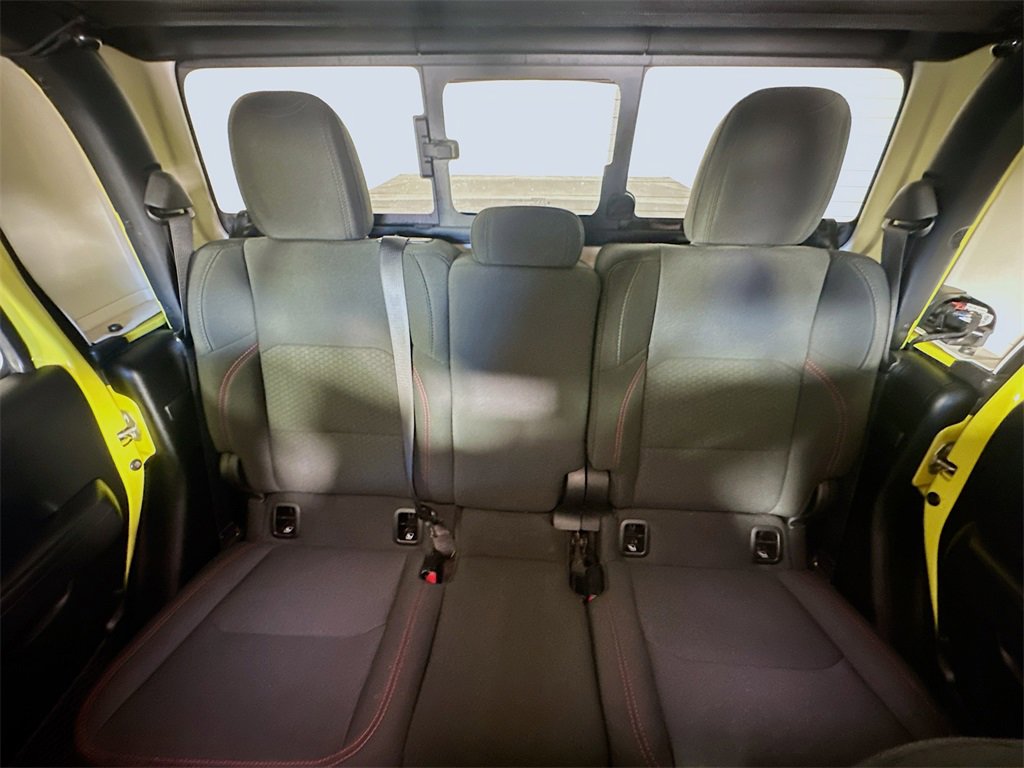 Used 2023 Jeep Gladiator Rubicon image 13